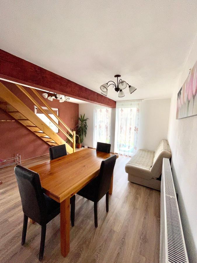 7 Brazi Villa Poiana Mărului